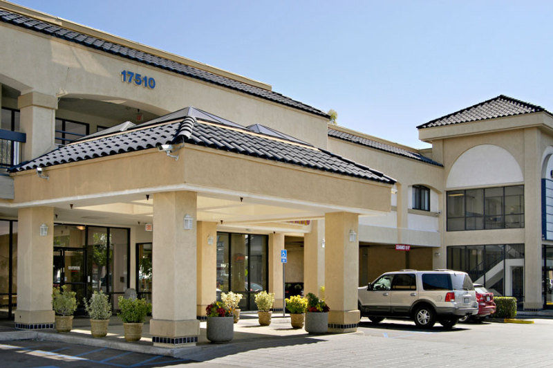Days Inn & Suites By Wyndham Artesia Exterior foto